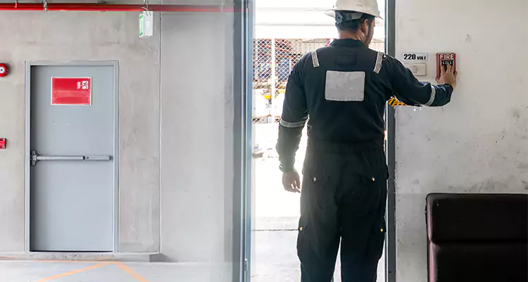 Emergency Fire Exit Door Repair in Ruskin, FL