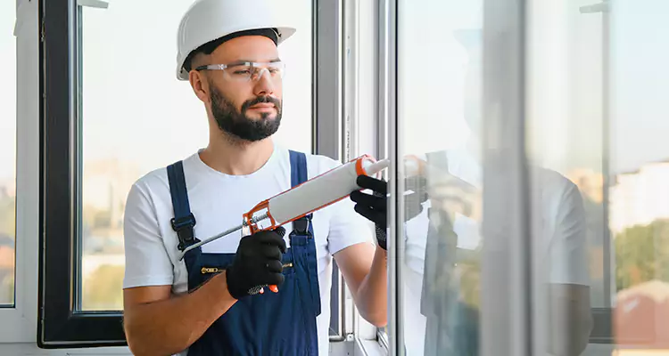 Retractable Screens Repair for Patio in Ruskin, FL