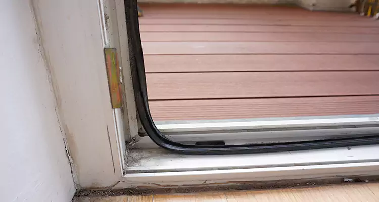 Why Choose Us for Leaking Sliding Glass Door Repair in Ruskin, FL?