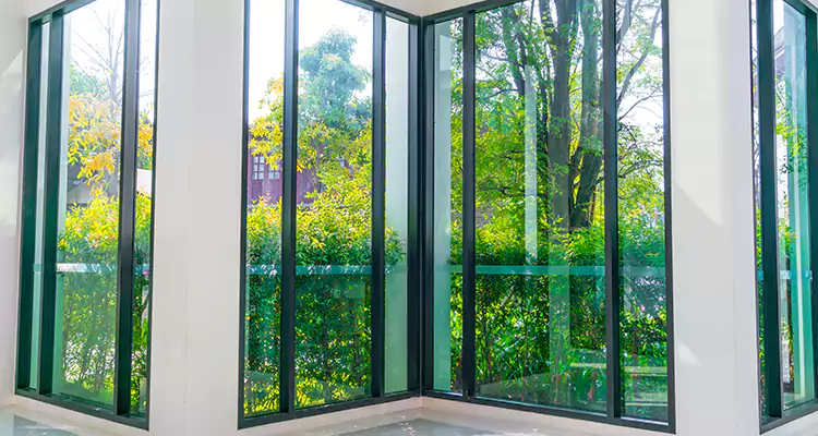Emergency Balcony Door Glass Repair in Ruskin, FL