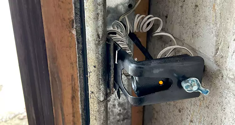 Fix Broken Garage Door Sensor in Ruskin, FL