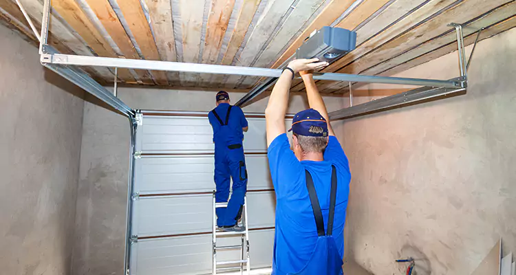 Garage Door Opener Technician in Ruskin, FL