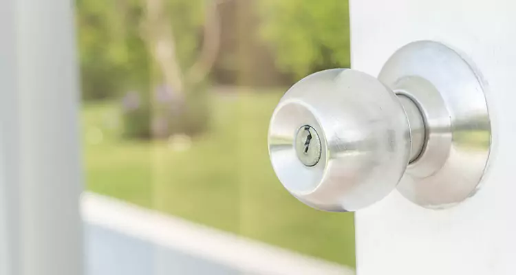 Patio Door Mechanism Jammed in Ruskin, FL