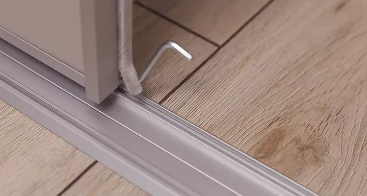 Squeaky Sliding Door Repair in Ruskin, FL